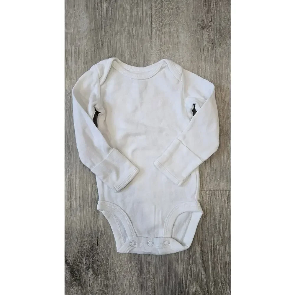 Carter's Newborn Bundle of Two Body Suits Short and Long Sleeve Pack